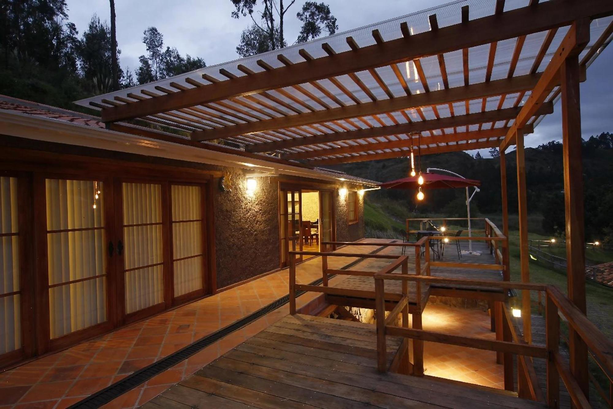 Killary Lodge & Glamping Cachanlo de Sidcay Экстерьер фото